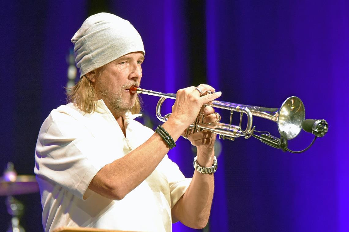 Rüdiger Baldauf begeistert bei Trumpet Night im Bürgerhaus Backnang Ihm hat der Auftritt in Backnang Spaß gemacht, sagt Rüdiger Baldauf, und er verspricht, „gerne wiederzukommen“. Foto: Tobias Sellmaier