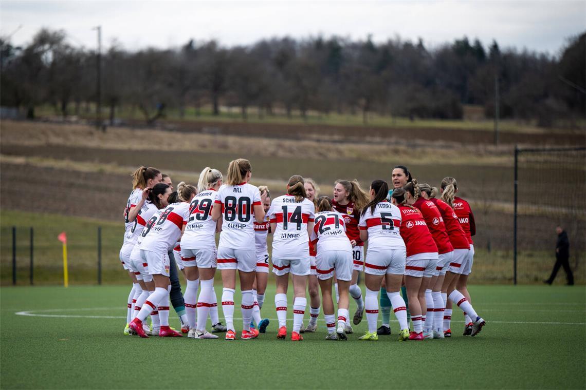 Die VfB-Frauen schmieden große Pläne Ihr erstes Pflichtspiel des Jahres gewannen die VfB-Frauen im Viertelfinale des wfv-Pokals gegen den SV Eutingen mit 5:0.