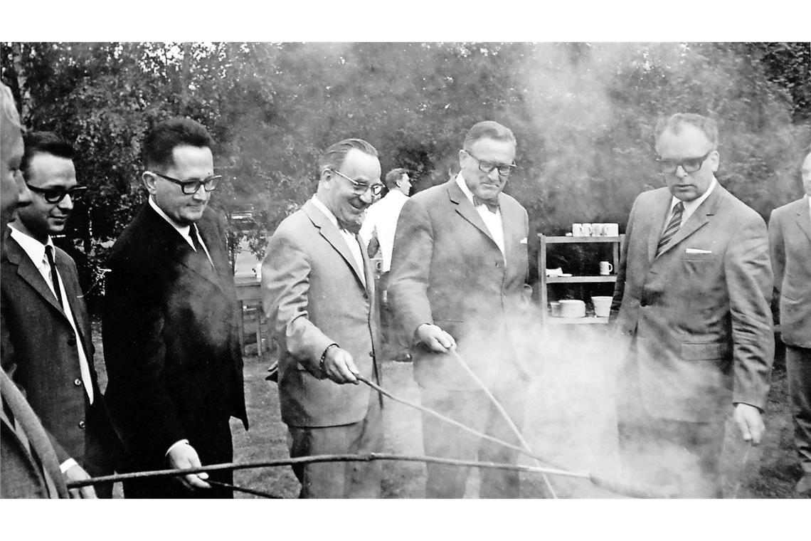 Kretschmanns letzte Party wird zum Schaulaufen für die Nachfolger in spe Ihre Anfänge nahm die inzwischen legendäre Party in den 1960er Jahren in der Bonner Republik.