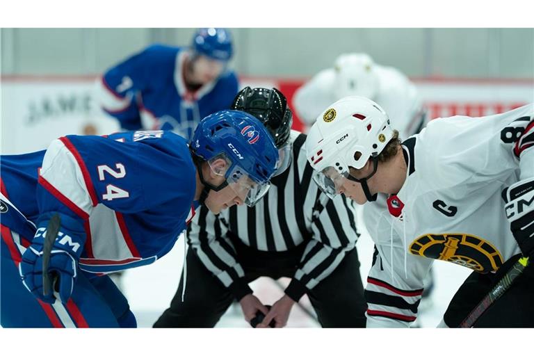 Ilya und Shane als Konkurrenten auf dem Eis.