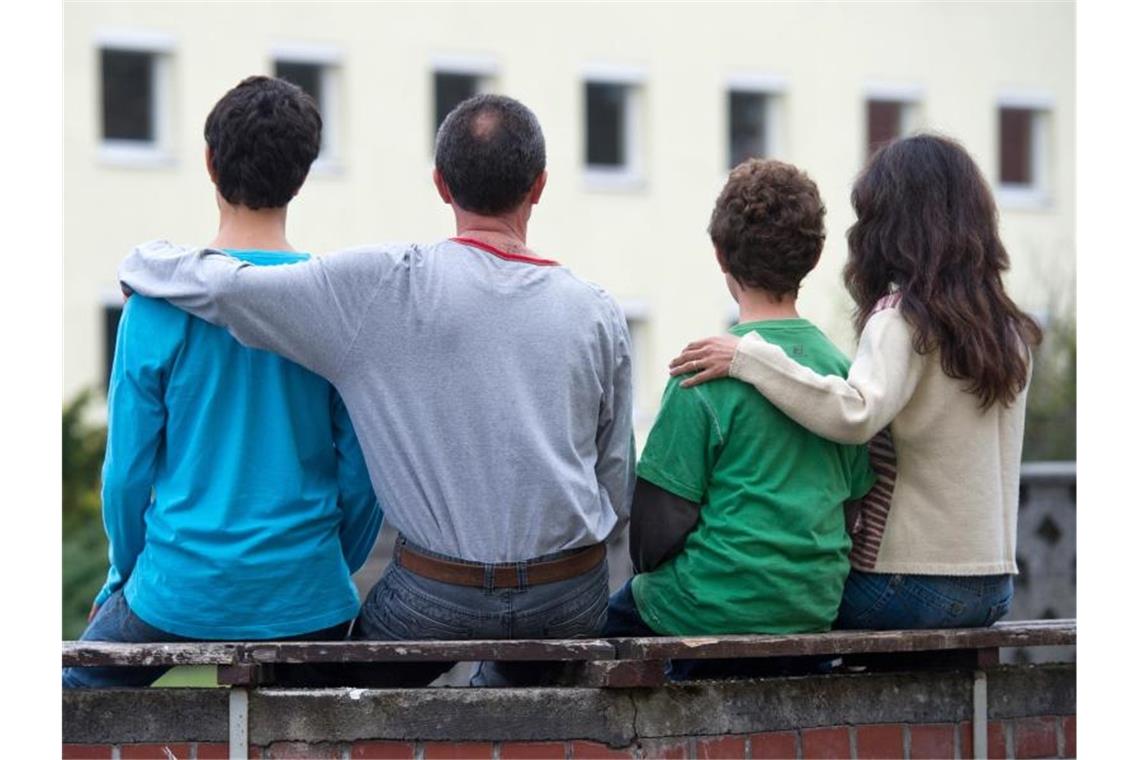 Familiennachzug für Bürgerkriegsflüchtlinge unter Obergrenze Im August 2018 war eine Neuregelung in Kraft getreten, wonach auch subsidiär Schutzberechtigte wieder Angehörige zu sich nach Deutschland holen dürfen. Foto: Patrick Pleul/dpa-Zentralbild/dpa