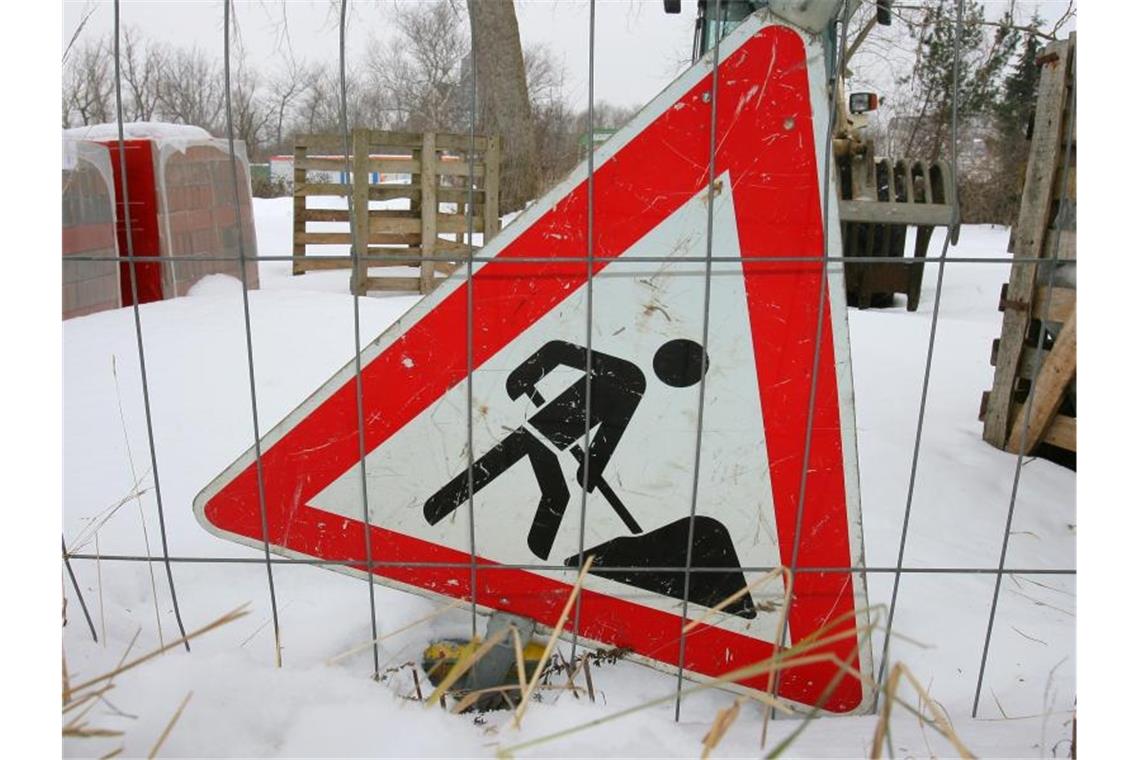 Im Baugewerbe hat es ein Plus bei den Beschäftigtenzahlen gegeben. Foto: Bernd Wüstneck/dpa