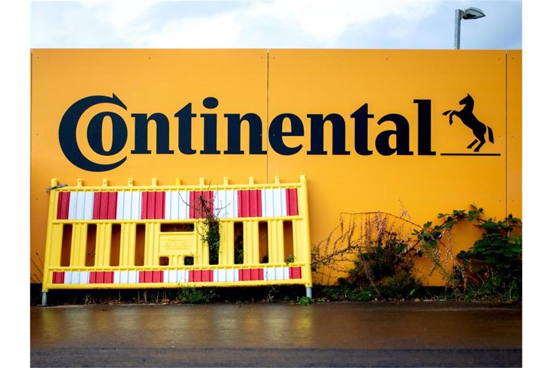 Milliardenabschreibung reißt Continental in die roten Zahlen Im dritten Quartal verbucht Continental Wertminderungen von rund 2,5 Milliarden Euro. Foto: Hauke-Christian Dittrich/dpa
