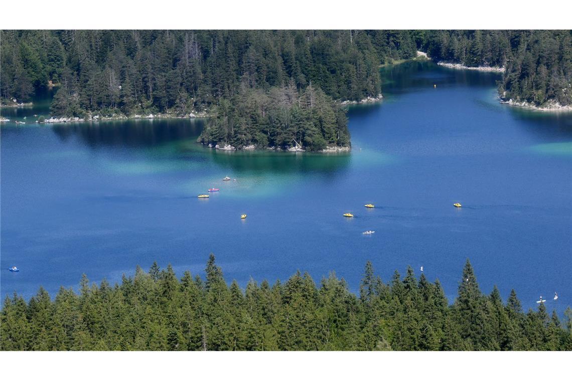 Tretboot-Unglück: Sechsjähriger und Vater in Eibsee vermisst