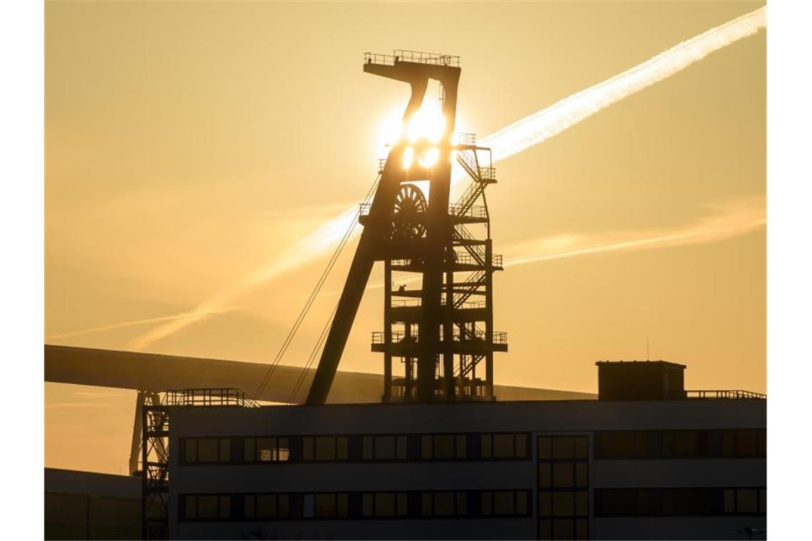 K+S hebt Jahresausblick an Im ersten Quartal erzielte K+S dank des winterlichen Wetters und der Erholung der Landwirtschaft ein operatives Ergebnisplus von mehr als einem Viertel auf 126 Millionen Euro. Foto: Klaus-Dietmar Gabbert/dpa-Zentralbild/dpa