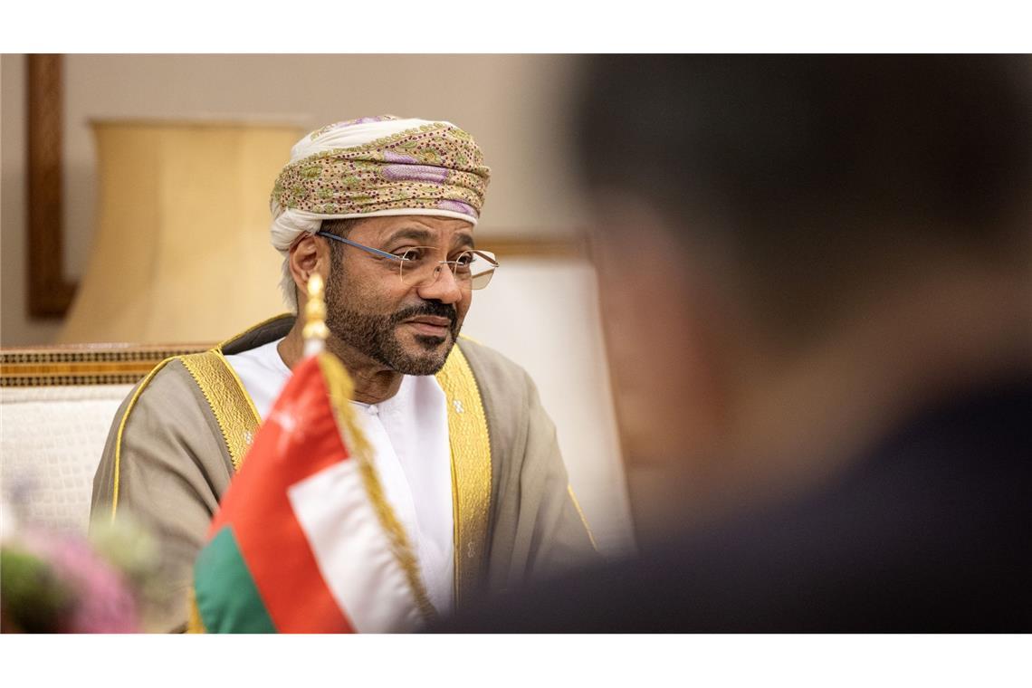 Im Falle eines Abkommens würde der Iran nach Darstellung al-Bussaidis der Internationalen Atomenergiebehörde (IAEA) vollen Zugang zu seinen Atomanlagen gewähren.