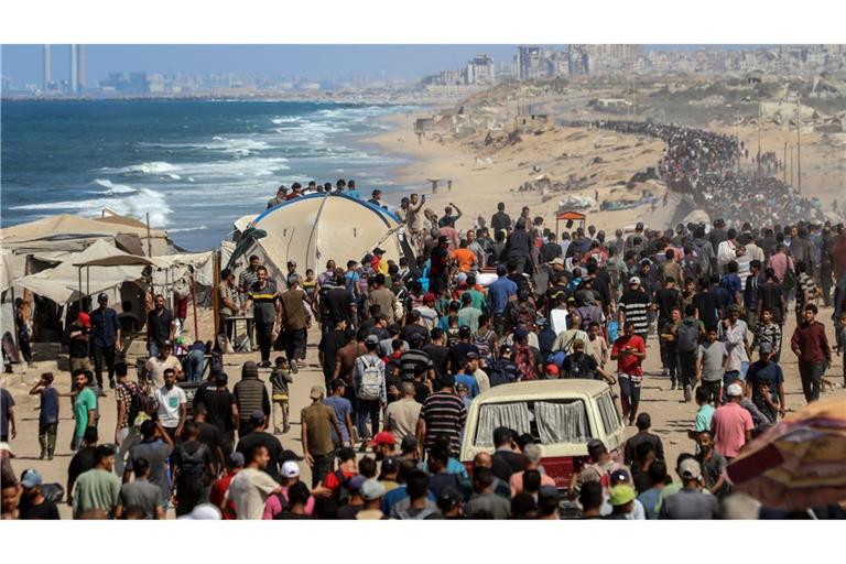Im Gazastreifen schweigen seit Freitagmittag die Waffen.