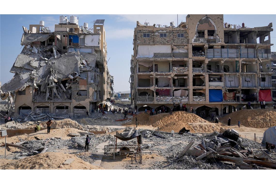 Nach neuer Gewalt: Hält die Waffenruhe in Gaza? Im Gazastreifen werden noch die sterblichen Überreste von 16 Leichen vermutet.