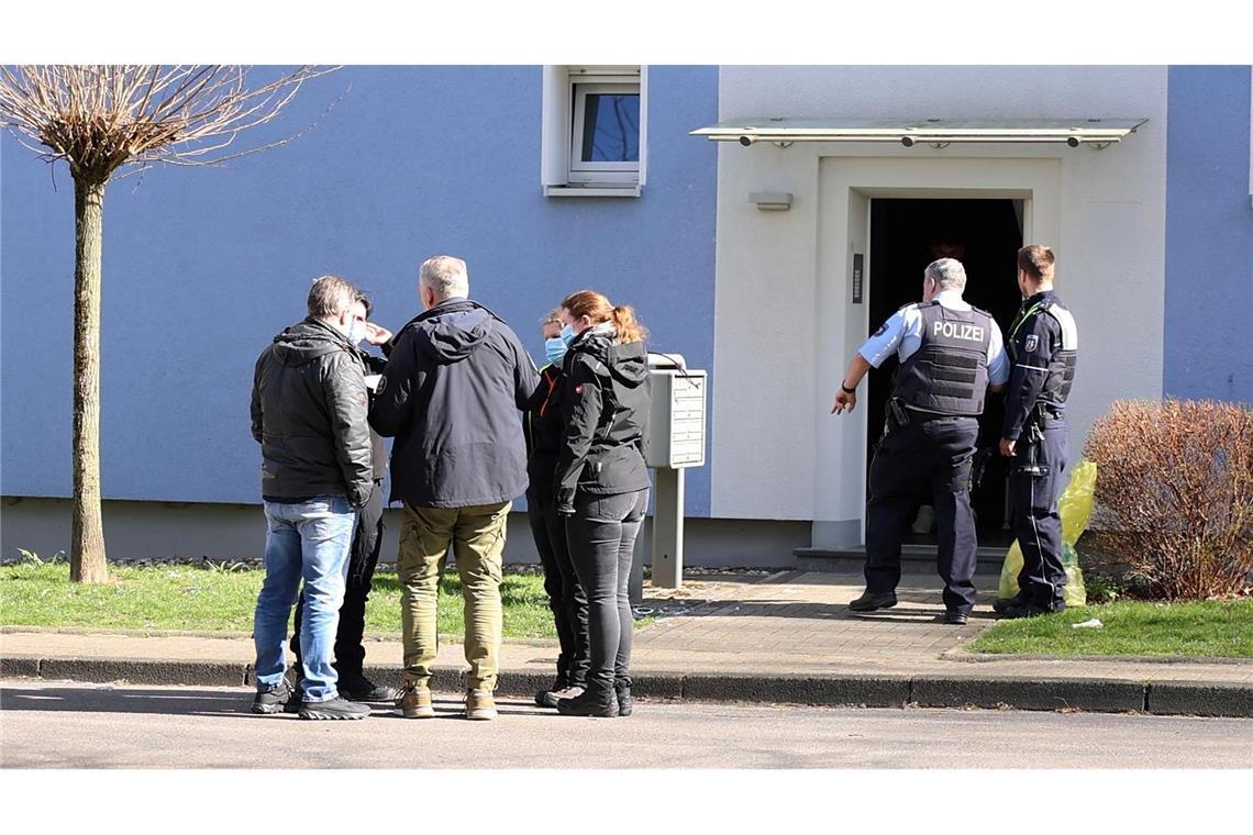 Randale und ein Messer – Erneut endet Polizeieinsatz tödlich