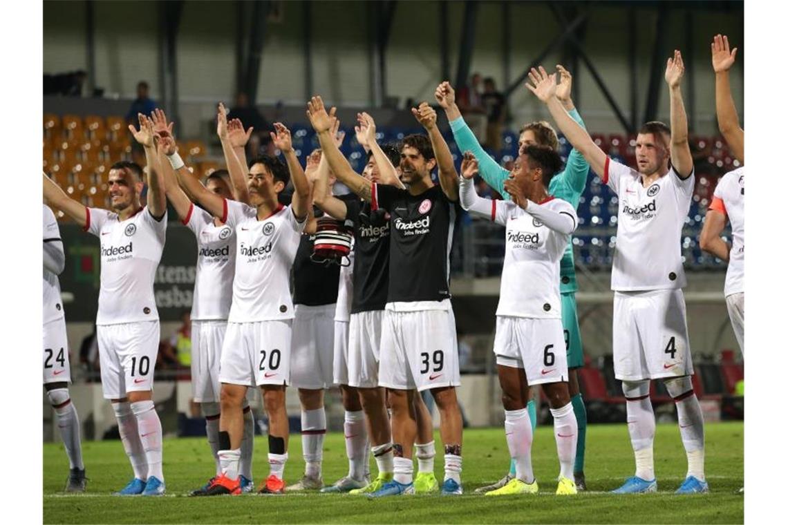 Im Hinspiel in Vaduz konnten die Eintracht-Profis einen Kantersieg bejubeln. Foto: Karl-Josef Hildenbrand