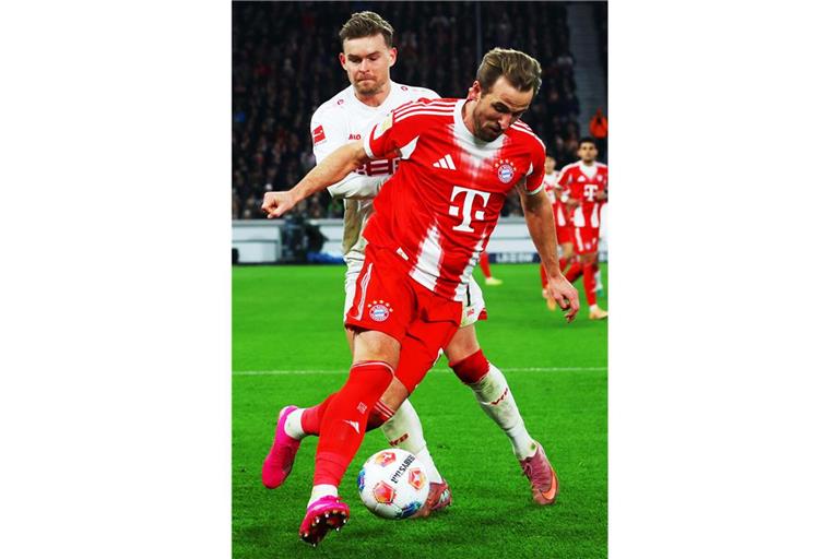 Im Hinspiel war Harry Kane von Maximilian Mittelstädt kaum zu stoppen.