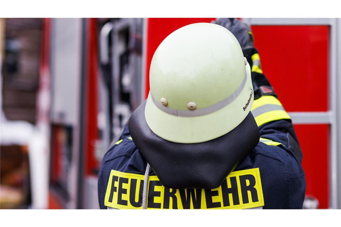 Im Kreis Karlsruhe hat ein Wohnhaus gebrannt (Symbolbild).