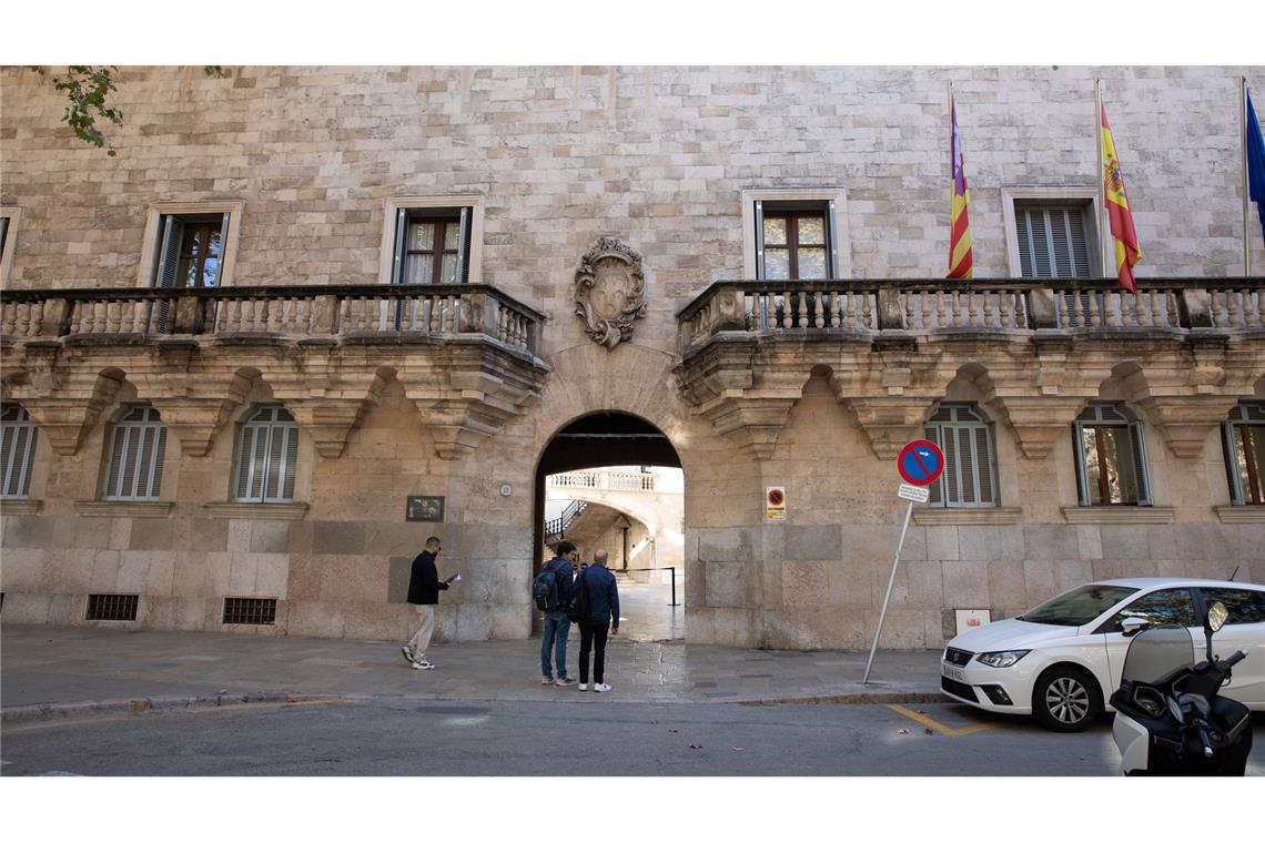 Autofahrer sagt im Mordprozess um Deutschen auf Mallorca aus Im Mordprozess um den Tod eines deutschen Urlaubers auf Mallorca sind noch viele Fragen offen. (Archivbild)