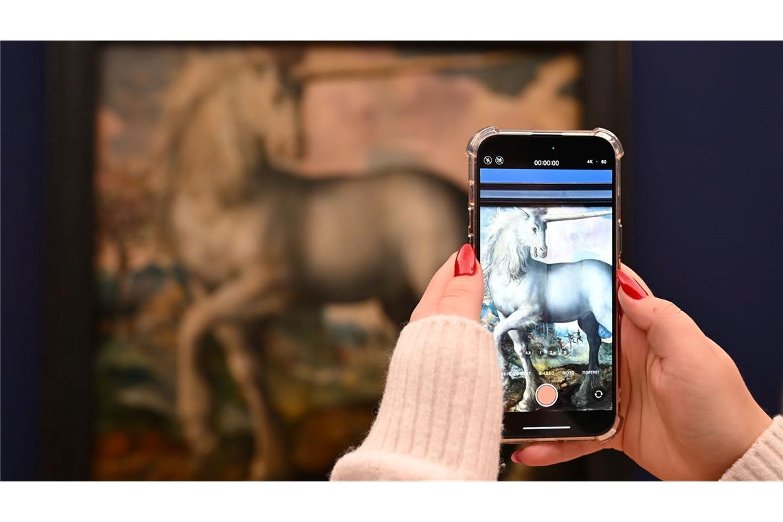 Der Hype ums Einhorn: Zwischen Mythologie und Schokolade Im Museum Barberini beschäftigt sich eine Ausstellung mit dem Fabeltier.