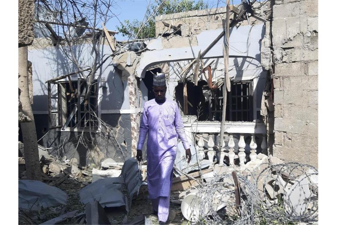 Wieder Überfälle auf Dörfer in Nigeria - mehr als 200 Tote Im Norden Nigerias gibt es immer wieder blutige Angriffe auf Dörfer, hier im Dezember 2021. Foto: Jossy Ola/AP/dpa