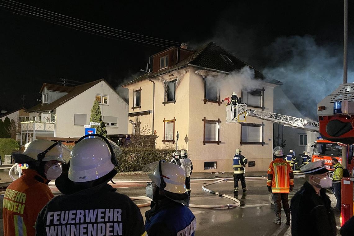 Frau bei Brand ums Leben gekommen