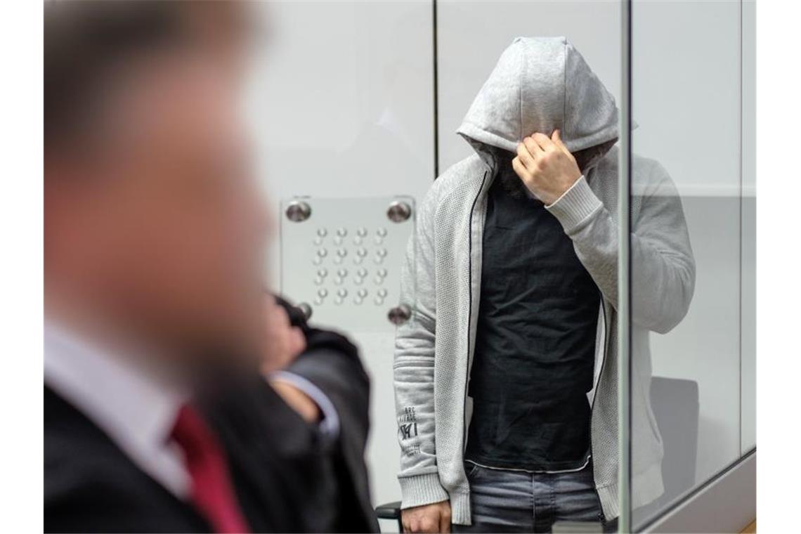 Lange Haftstrafe für mutmaßlichen IS-Deutschland-Chef