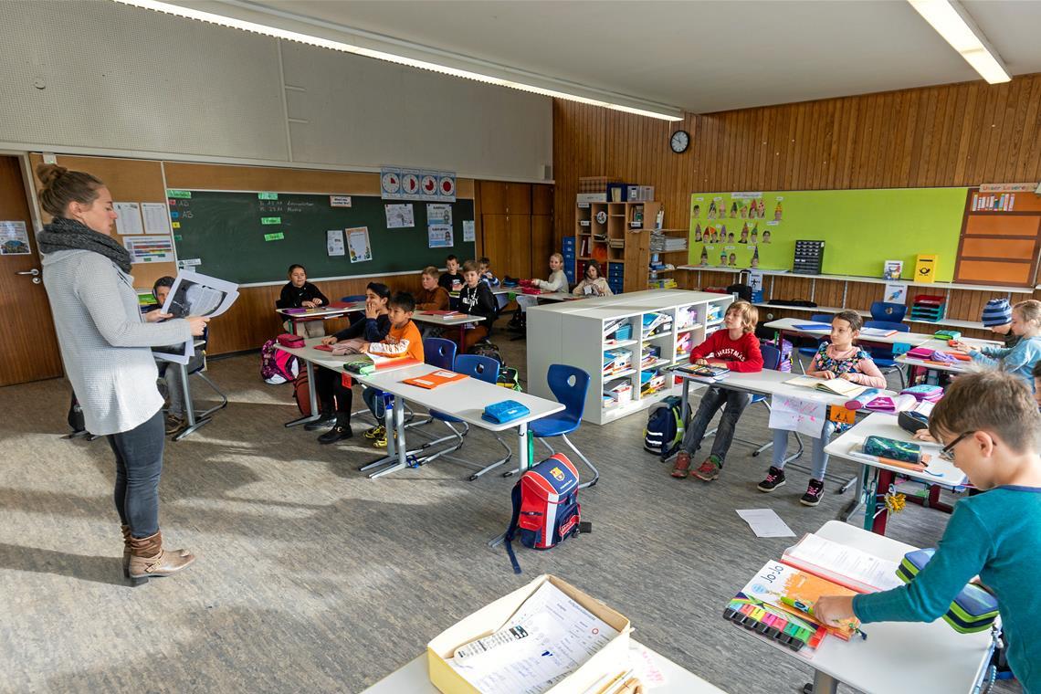 Im Rahmen des Großaspacher Modells bringen sich Bürgerinnen und Bürger ehrenamtlich ein, beispielsweise durch Lernbegleitung oder als Lese- und Klassenpaten. Archivfoto: Alexander Becher