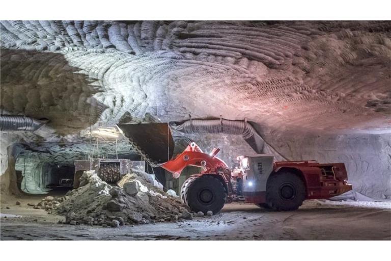 Im Salzbergwerk Bad Friedrichshall ist viel Platz. Aber ist auch Deutschlands dickste Stromleitung dort gut aufgehoben?