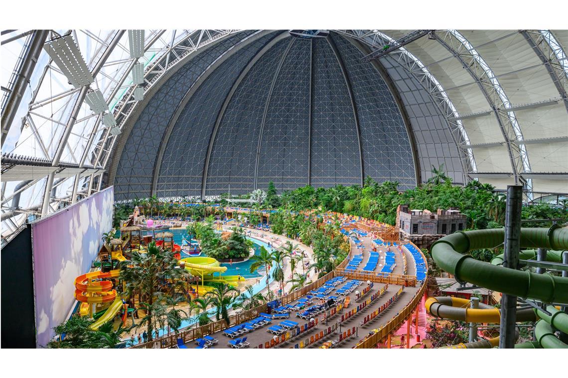 17 Verletzte nach Streit im Tropical Islands Im Schwimmresort Tropical Islands südlich von Berlin ist ein Streit eskaliert. (Archivbild)