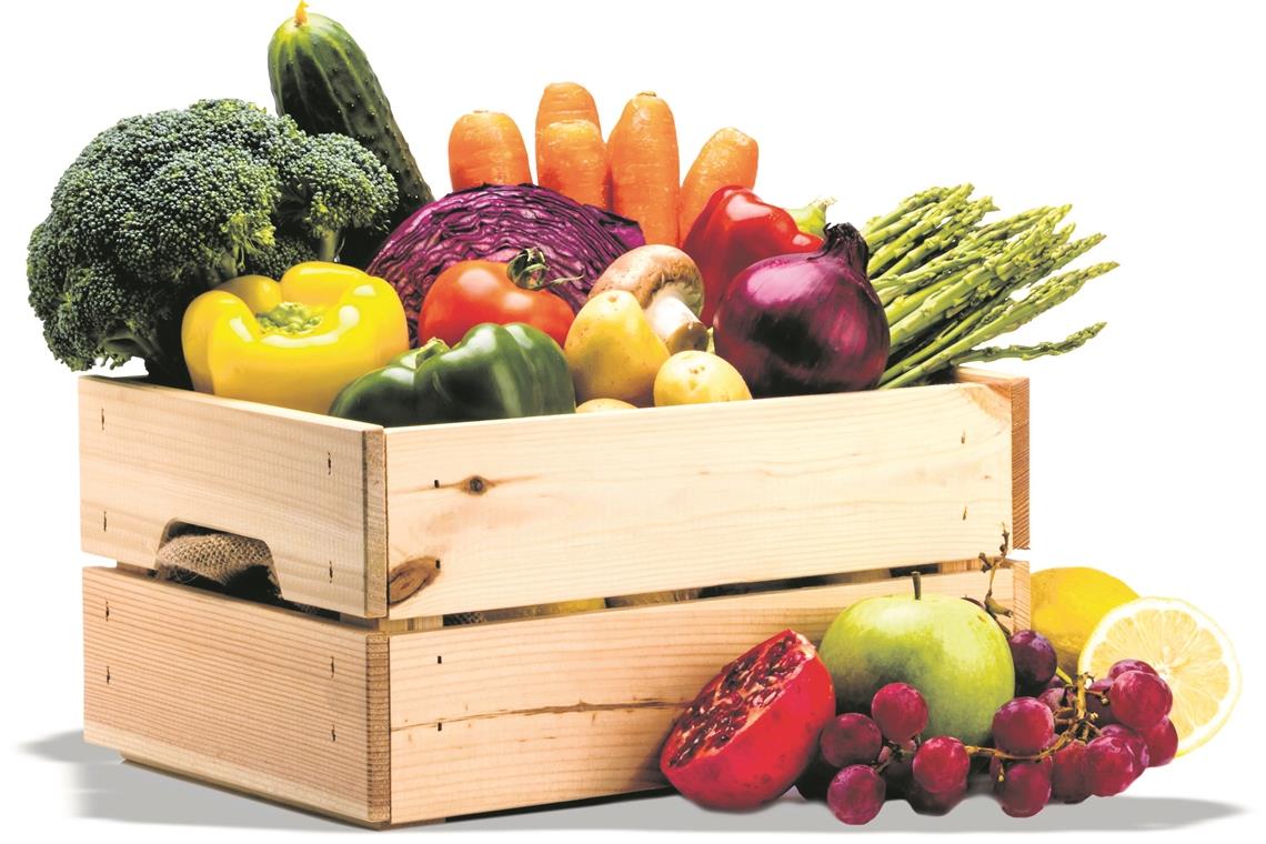 Im Sommer gibt es reichlich Obst und Gemüse vom Landwirt nebenan. Symbolfoto: Adobe Stock/nehopelon
