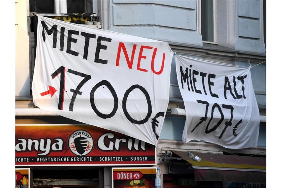 Mieterhöhungen landen immer häufiger vor Gericht Im Streit um Mieterhöhungen treffen sich Mieter und Vermieter immer häufiger vor Gericht. Foto: Ralf Hirschberger/dpa