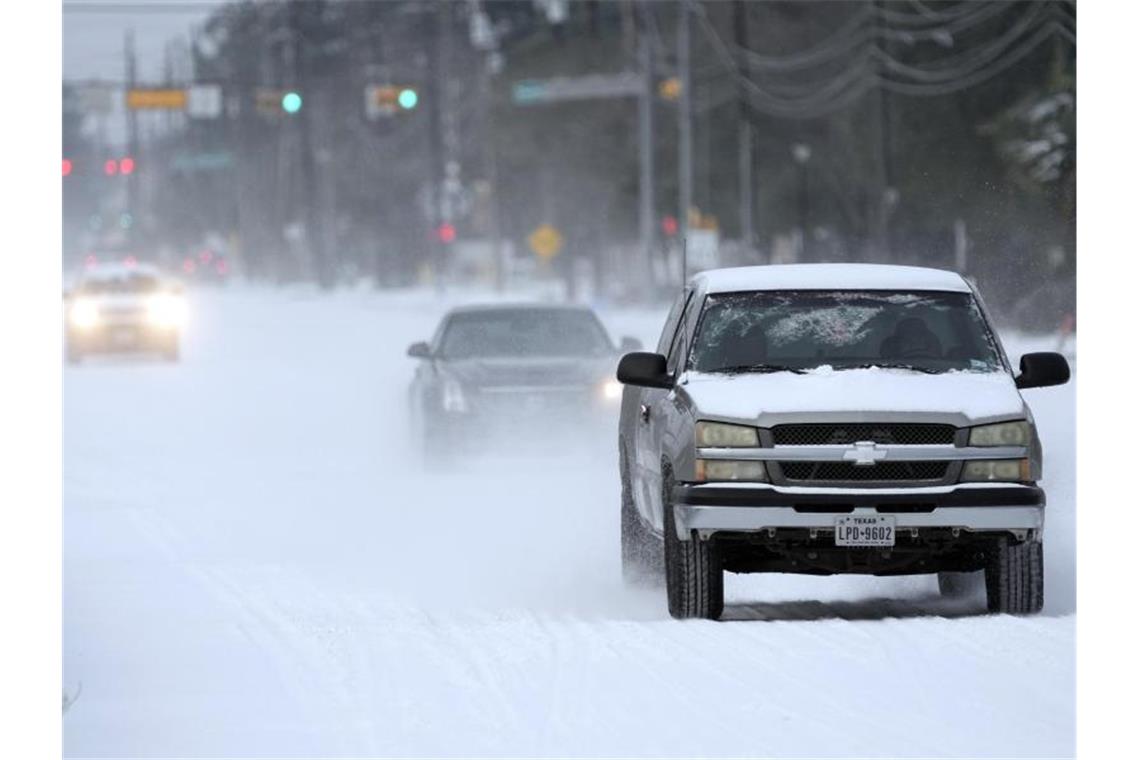 Schnee und Eis in den USA - Millionen Haushalte ohne Strom