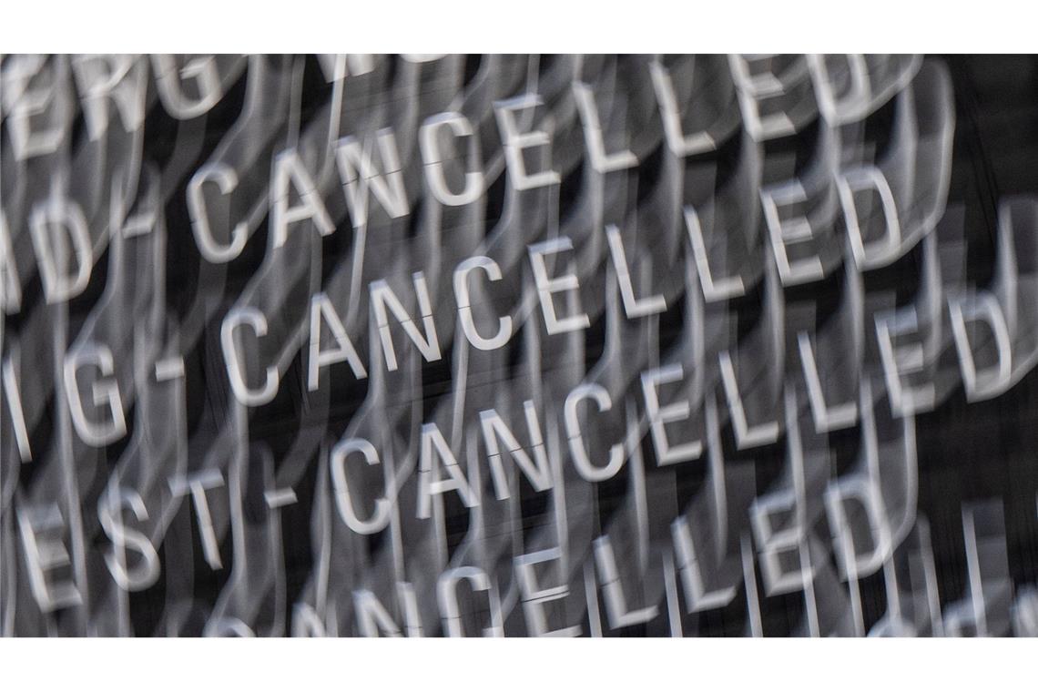 Im vergangenen Jahr sind weniger Beschwerden bei der Schlichtungsstelle Reise und Verkehr eingegangen. (Archivbild)