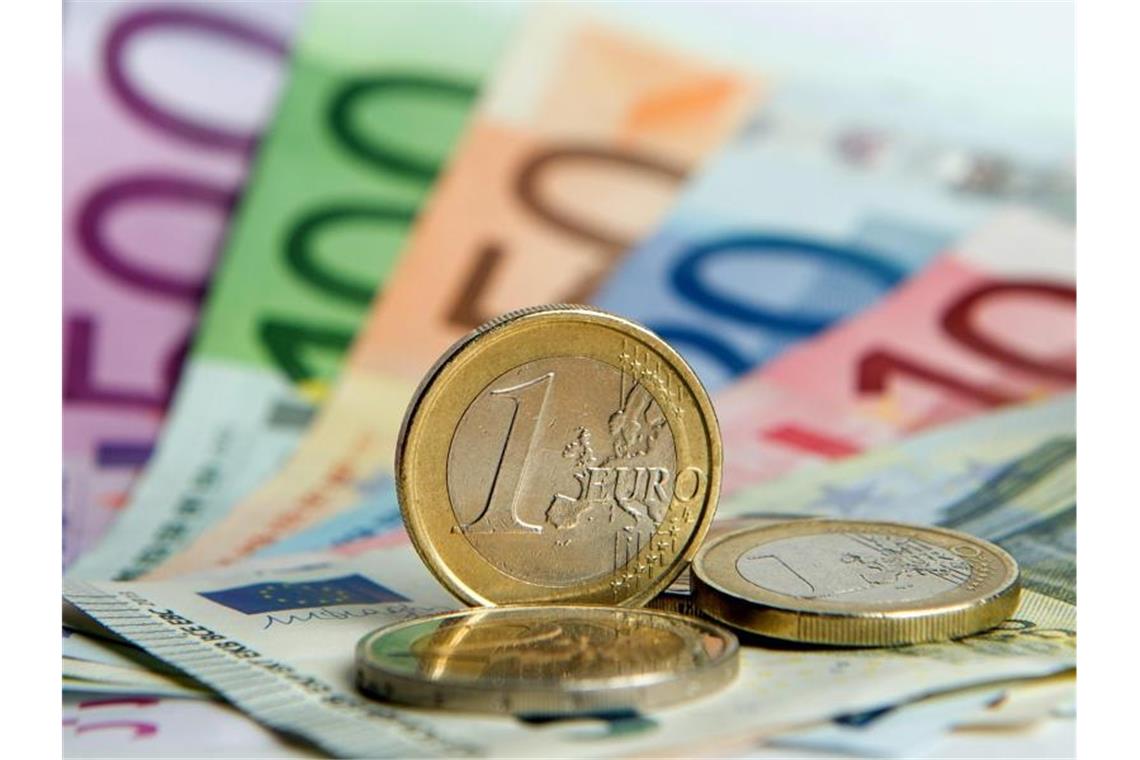 Corona-Krise lässt Steuereinnahmen einbrechen Im Vergleich zum Vorjahreszeitraum ist das Steueraufkommen in den ersten fünf Monaten um 6,3 Prozent gesunken. Foto: Daniel Reinhardt/dpa