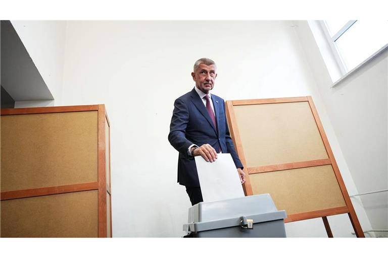 Im Wahlkampf hatte der Umfragefavorit Andrej Babis ein Ende der Waffenlieferungen seines Landes an die Ukraine angekündigt.