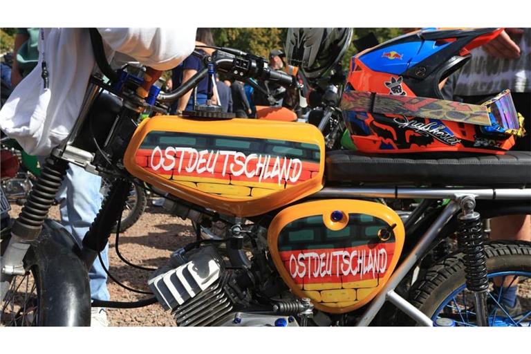Im Wahlkampf in Sachsen-Anhalt waren Mopeds der Marke Simson oft zu sehen: insbesondere, wenn AfD-Spitzenkandidat Ulrich Siegmund damit unterwegs war.