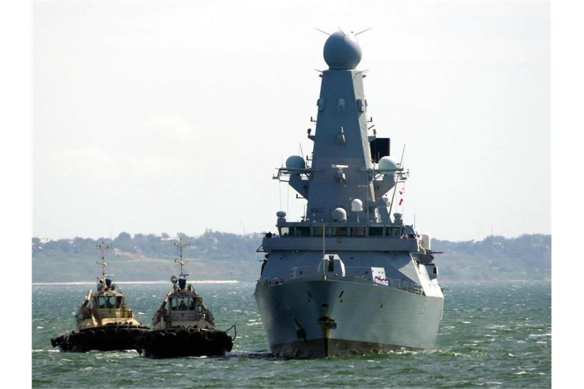 Im Zentrum des Zwischenfalls im Schwarzen Meer steht der britische Zerstörer „Defender“. Foto: Ukrinform/dpa