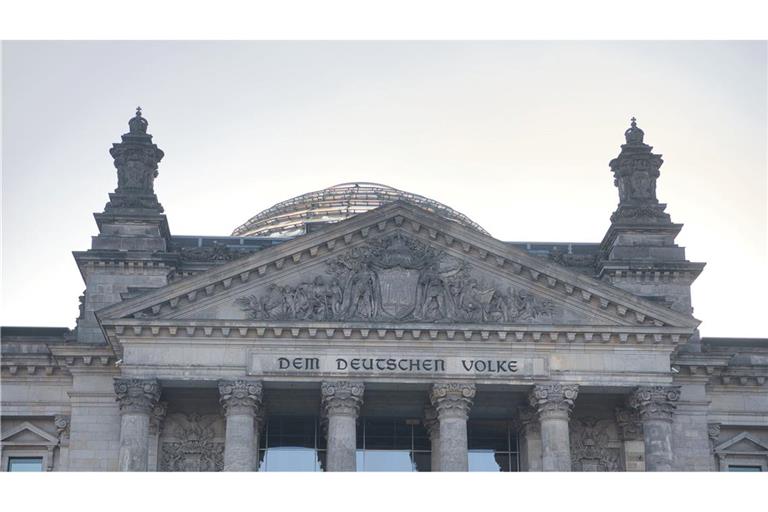 Im zurückliegenden Bundestagswahlkampf tauchten immer wieder Falschnachrichten auf. (Symbolbild)