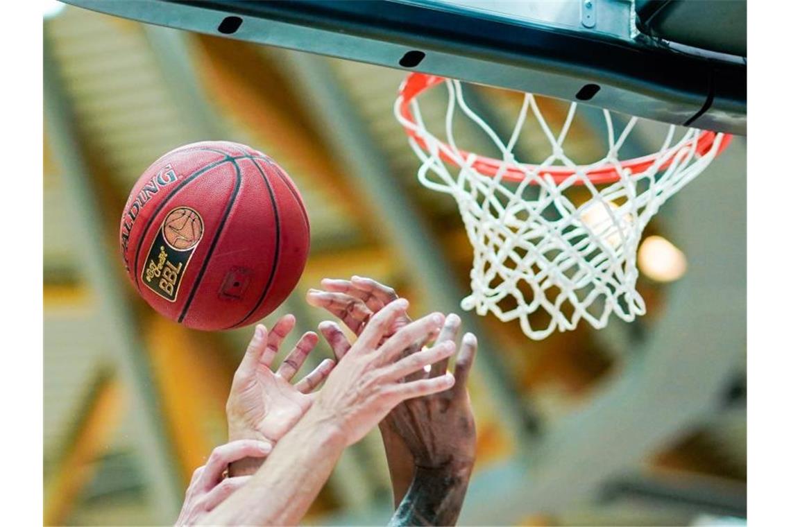 Spielerflucht, Finanzsorgen: BBL-Betrieb droht Kollaps