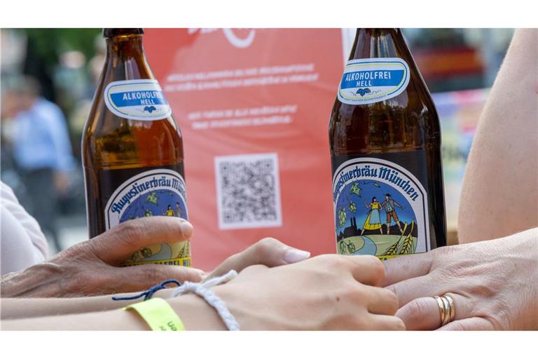 Immer öfter greifen Biertrinker zu alkoholfreien Sorten.