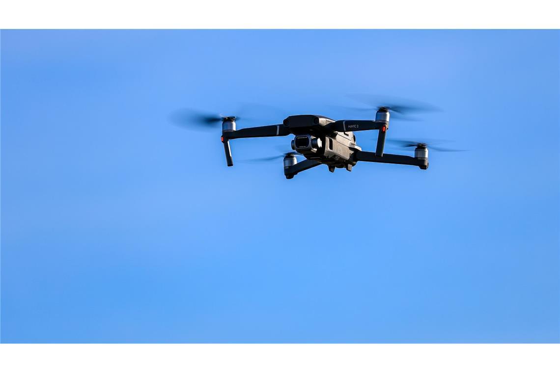 Immer wieder kam es in jüngster Zeit zu Zwischenfällen mit Drohnen. (Symbolbild)