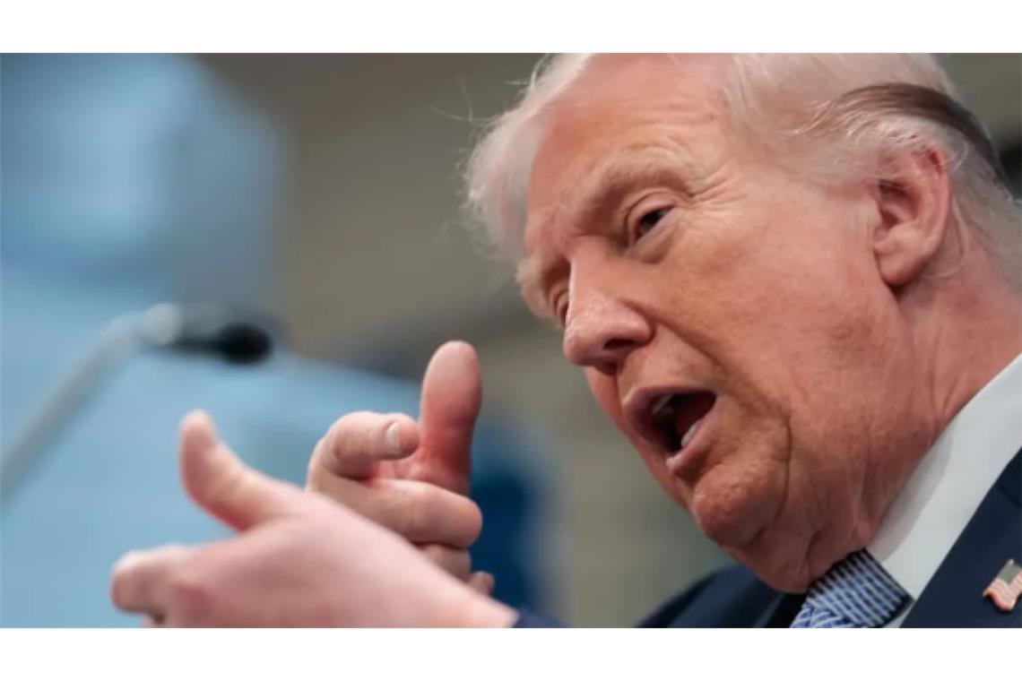 Immer wieder kommen Iran-Drohungen und anschließende Rückzieher von Donald Trump (Symbolbild/Archiv).