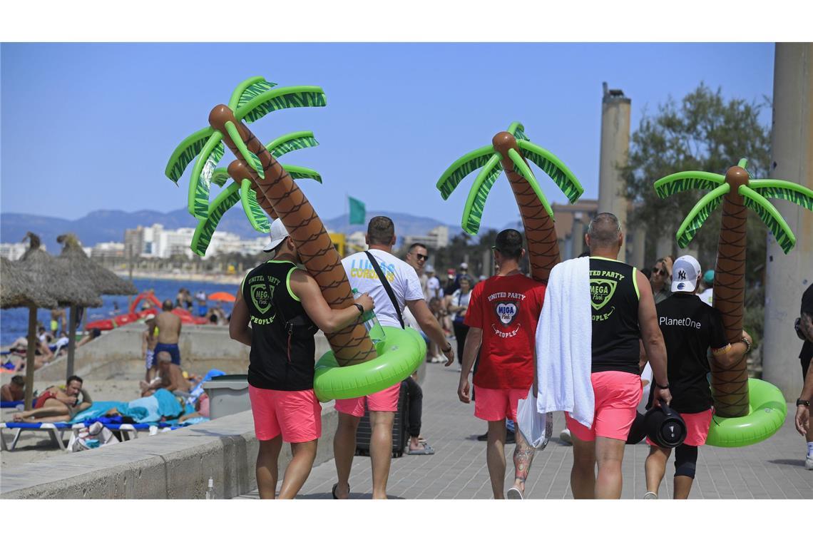 Massenschlägerei unter 200 Schülern auf Mallorca Immer wieder kommt es zu Gewalt unter den Touristen (Archivbild).