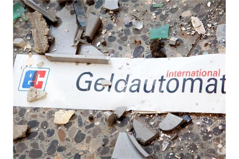 Immer wieder kommt es zur Sprengung von Geldautomaten. Foto: Patrick Pleul/dpa-Zentralbild/dpa