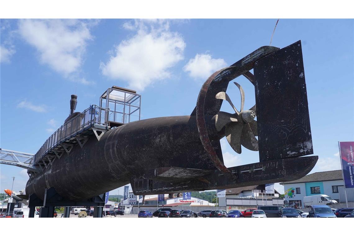 U-Boot U17 öffnet seine Luken für Besucher Impressionen des U-Boots im Technik Museum Sinsheim