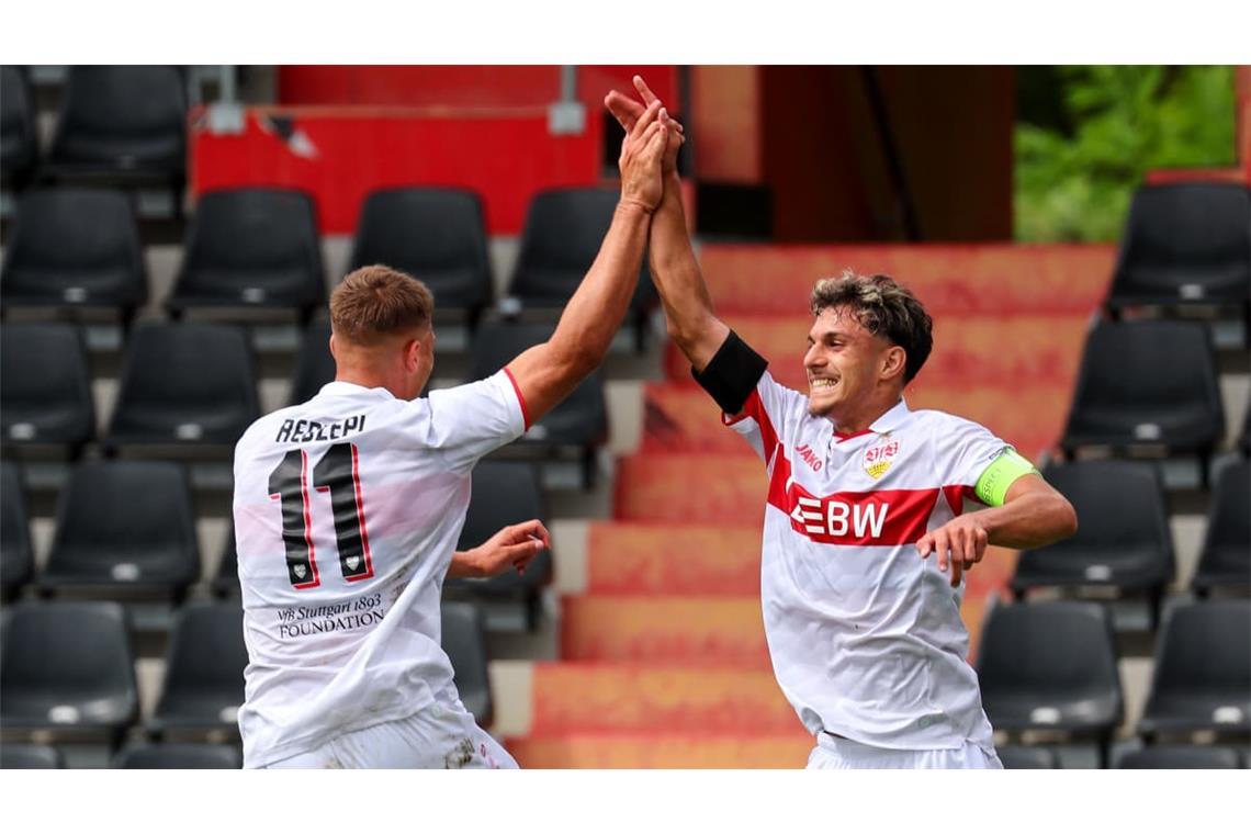 Impressionen vom Spiel der VfB-U19 gegen Viking