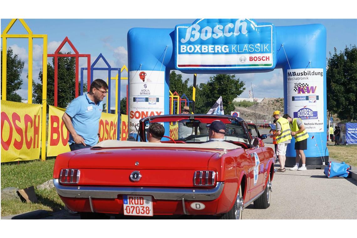 Rund 150 Oldtimer cruisen durch Baden-Württemberg Impressionen von der „Bosch Boxberg Klassik“ am Samstag