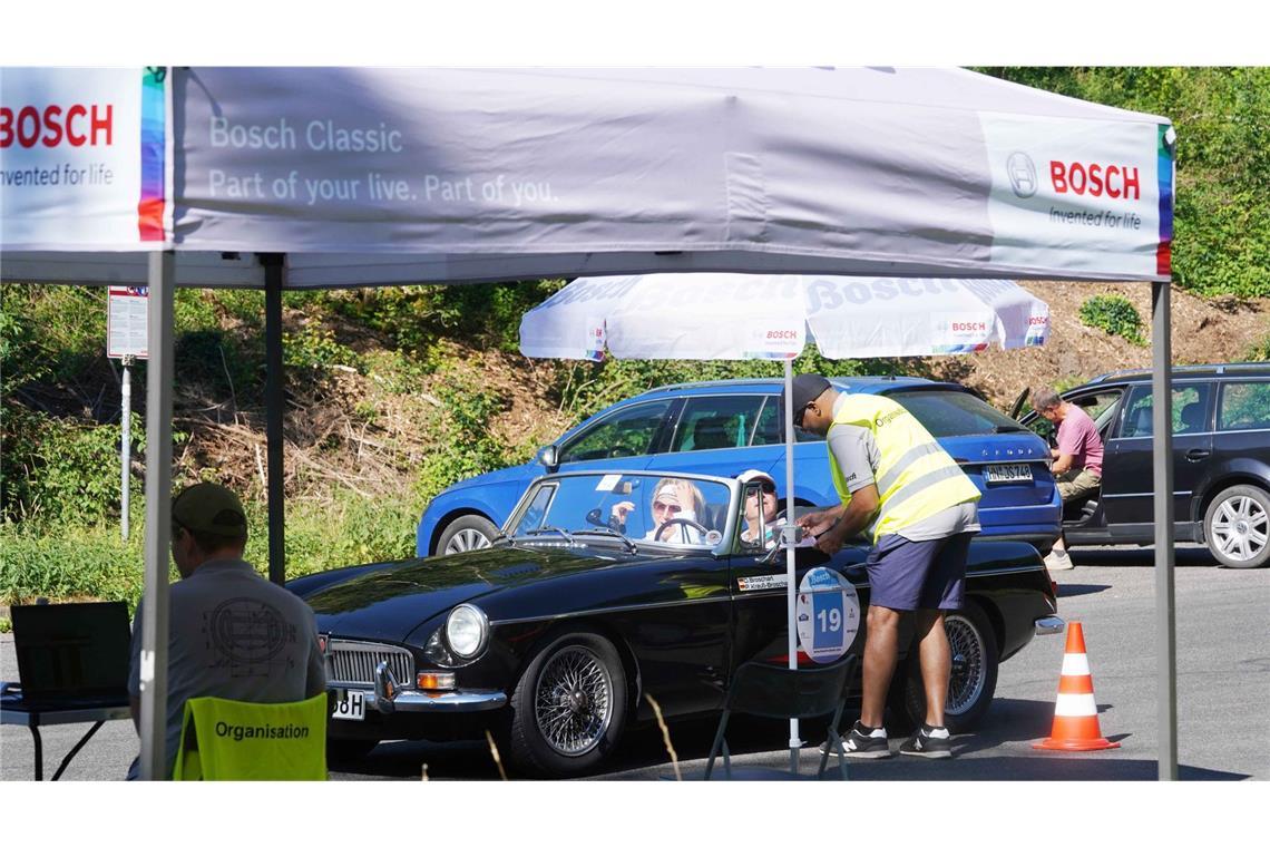 Rund 150 Oldtimer cruisen durch Baden-Württemberg Impressionen von der „Bosch Boxberg Klassik“ am Sonntag