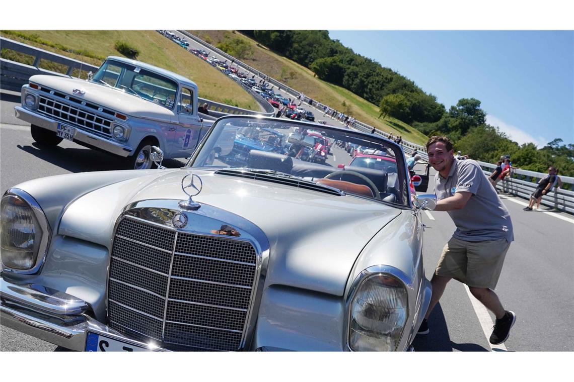 Rund 150 Oldtimer cruisen durch Baden-Württemberg Impressionen von der „Bosch Boxberg Klassik“ am Sonntag