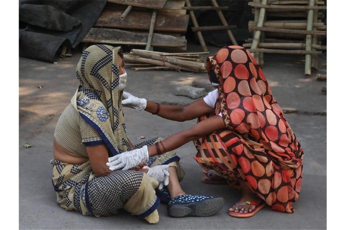 In absoluten Zahlen ist Indien mit seinen mehr als 1,3 Milliarden Einwohnern hinter den USA am stärksten von der Pandemie betroffen. Foto: Naveen Sharma/SOPA Images via ZUMA Wire/dpa