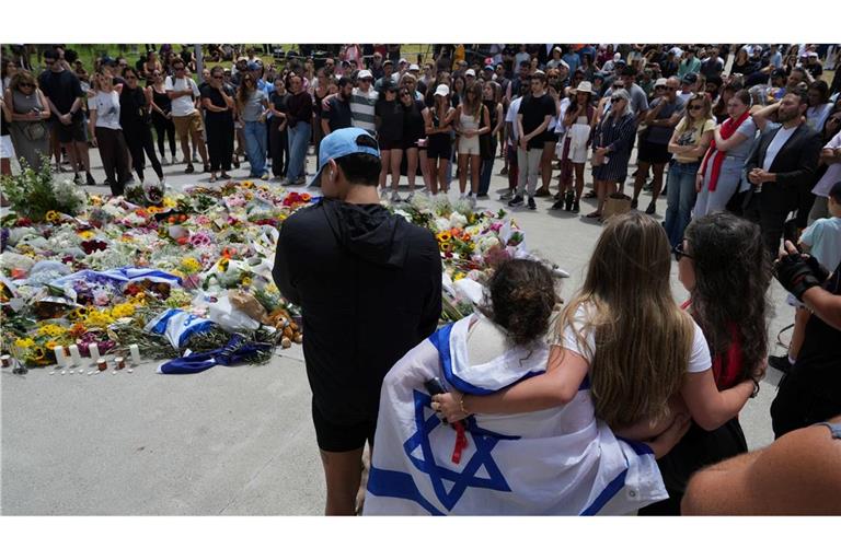 In Australien herrscht am Tag nach dem verheerenden Anschlag tiefer Schock.