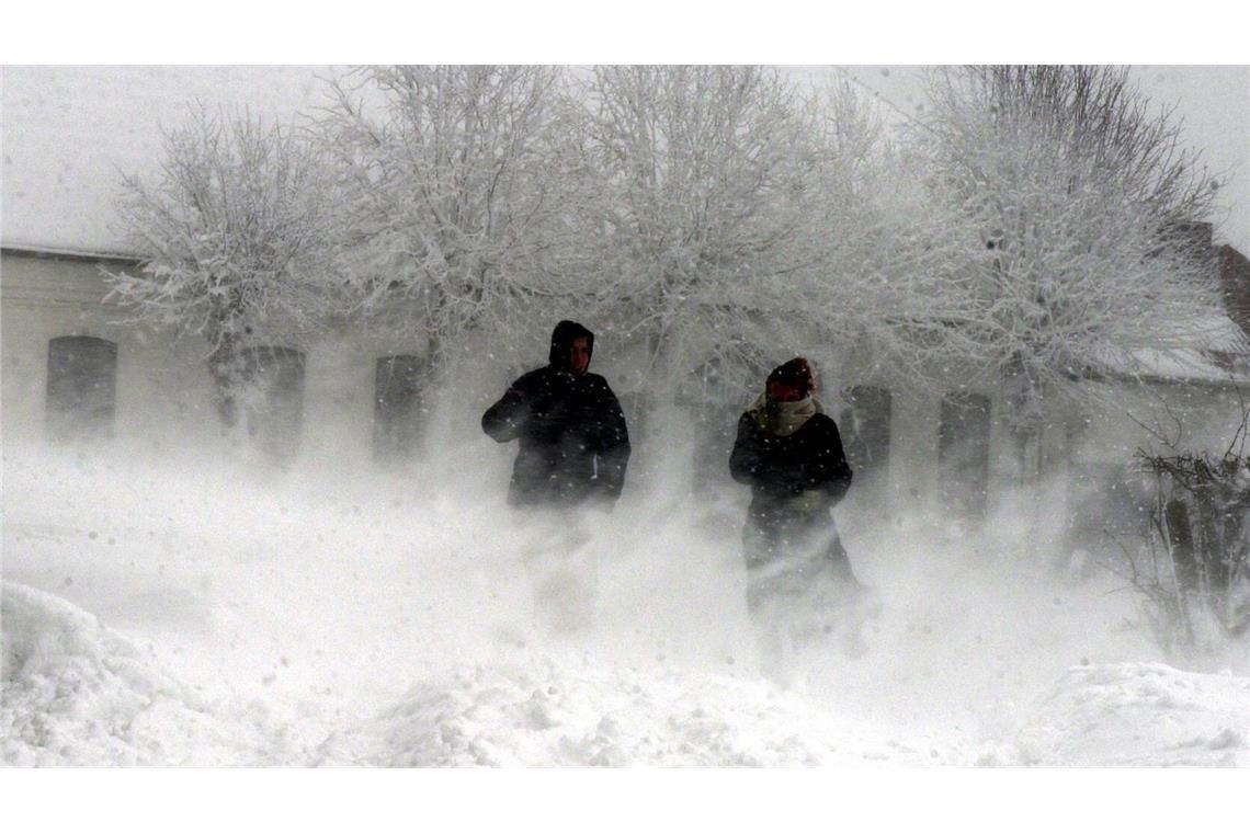 In Baden-Württemberg stehen stürmische Tage bevor. (Symbolbild)