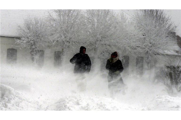 In Baden-Württemberg stehen stürmische Tage bevor. (Symbolbild)