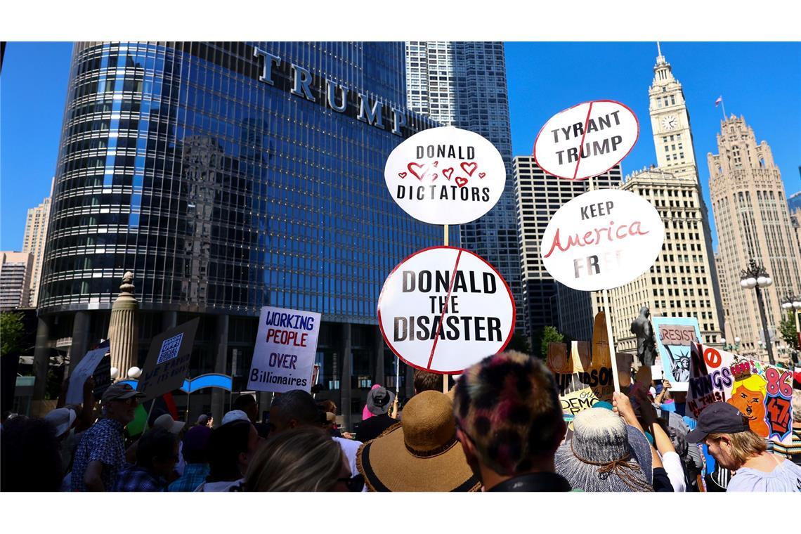Mögliche Militär-Pläne in Chicago: Trump zündelt erneut In Chicago kocht die Stimmung hoch. (Archivbild)