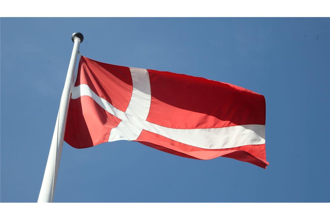 Ein Todesopfer und Verletzte bei Zugunglück in Dänemark In Dänemark kam es zu einem Zugunfall. (Symbolbild)